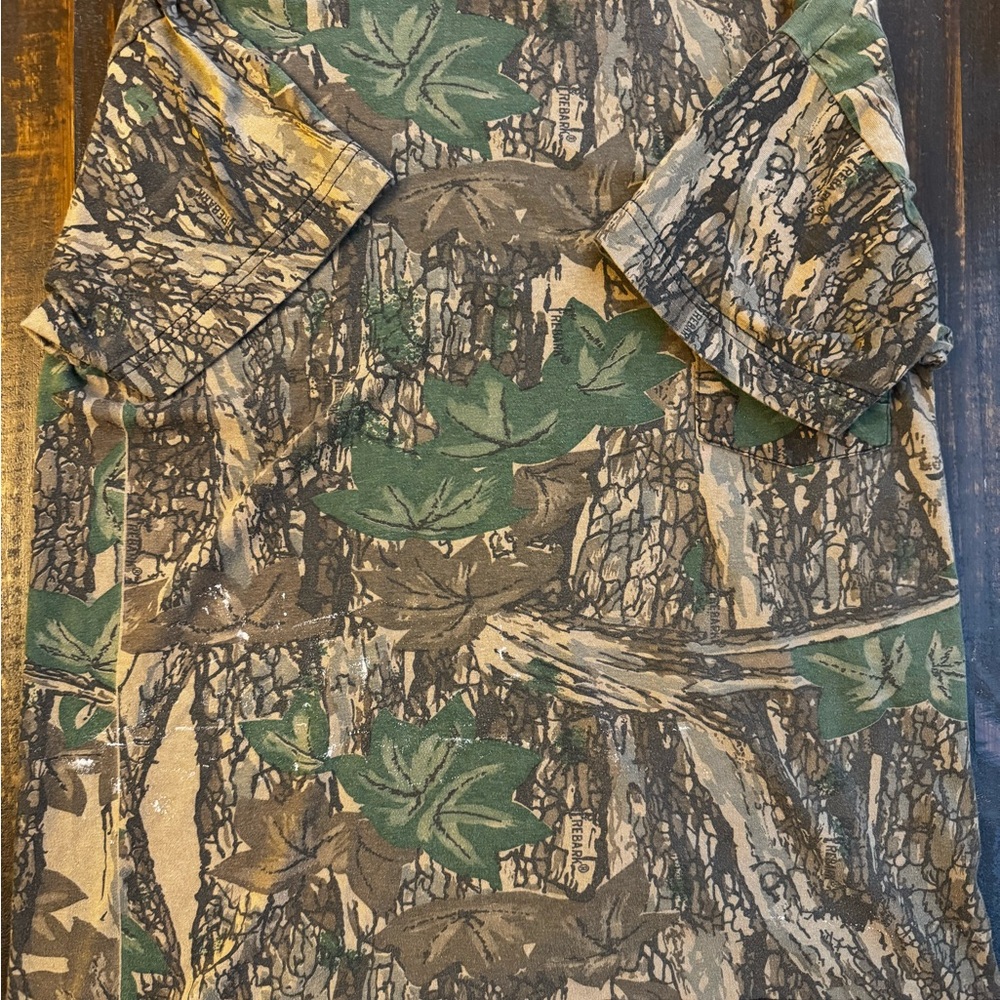 Camouflage Leaf Print T-Shirt
